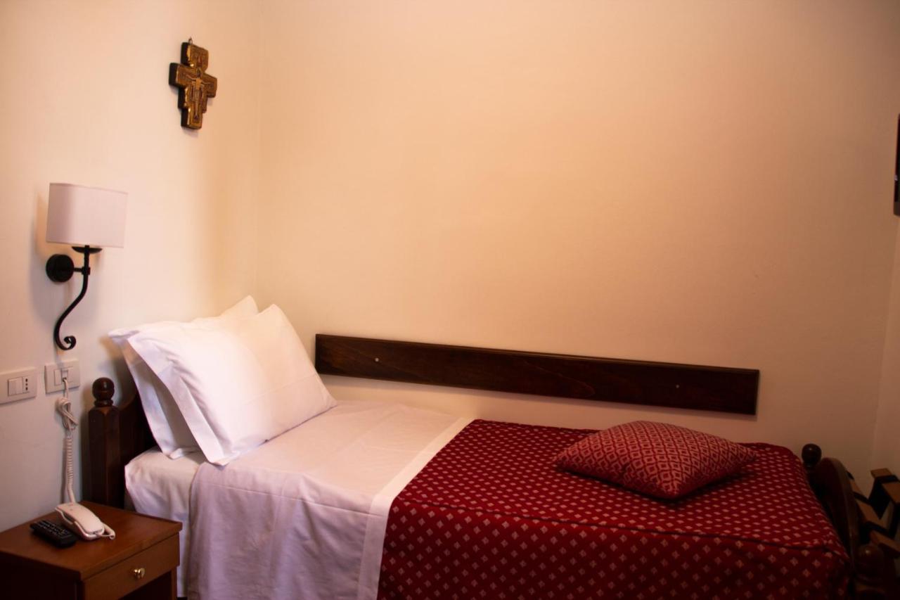 Hotel Pax Assisi Luaran gambar