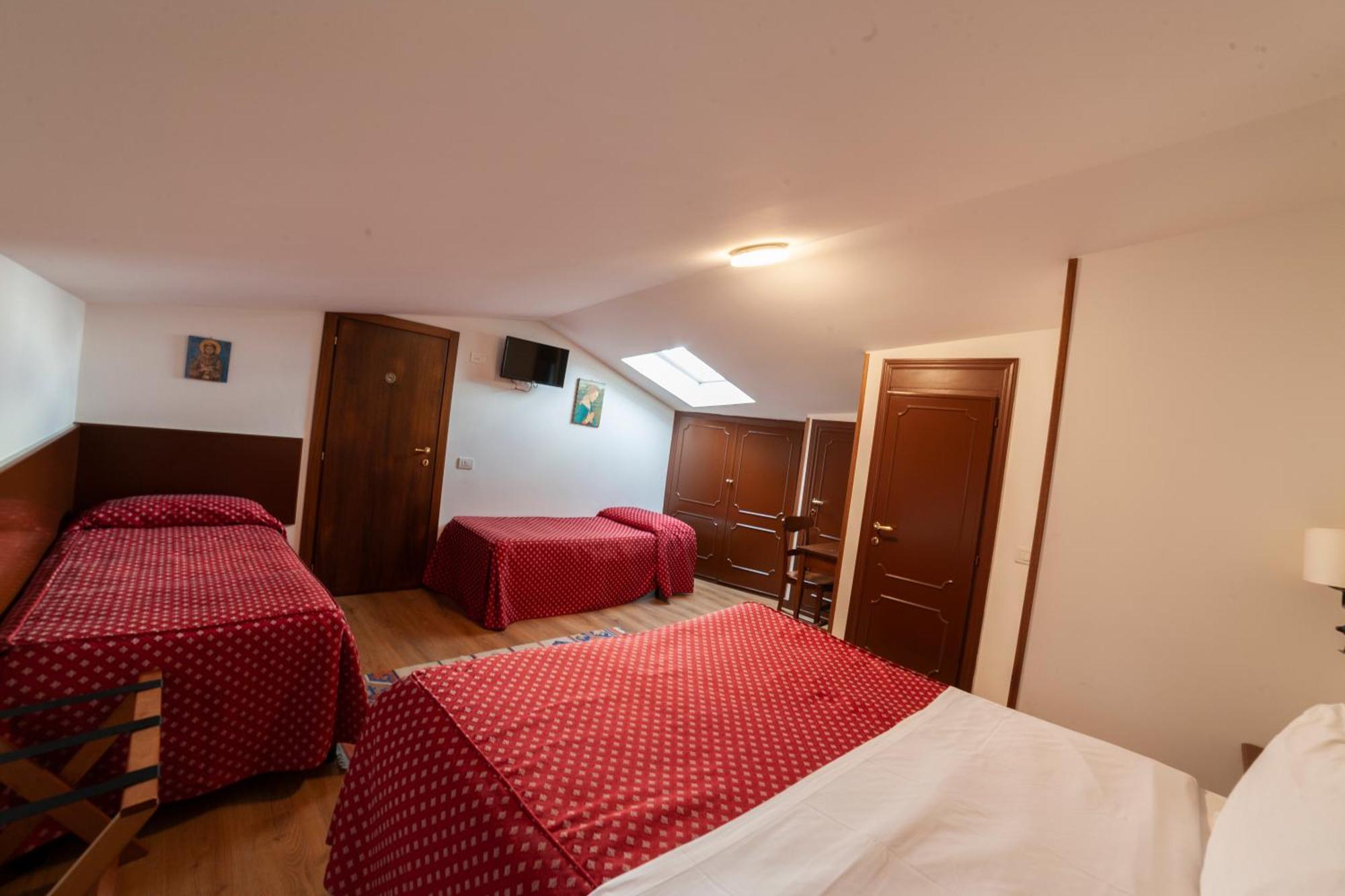Hotel Pax Assisi Luaran gambar