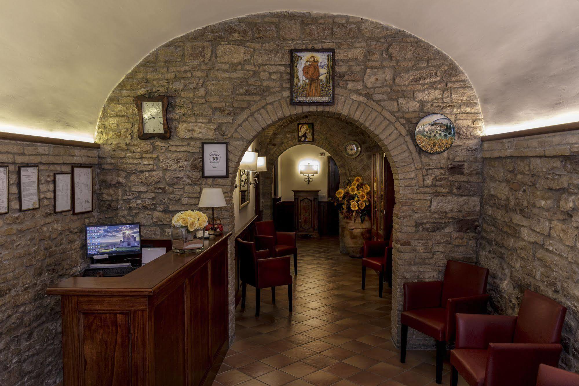 Hotel Pax Assisi Luaran gambar