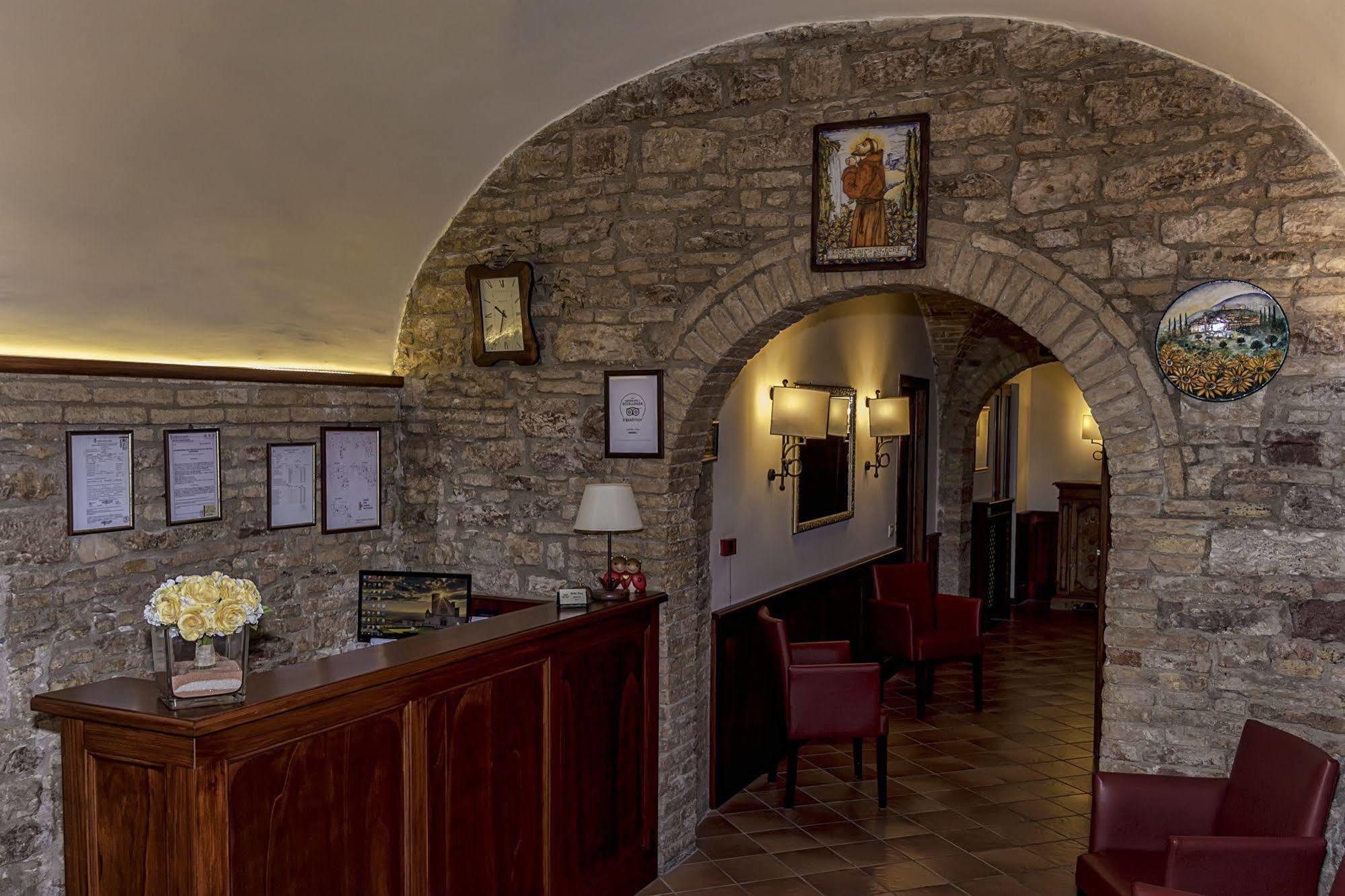 Hotel Pax Assisi Luaran gambar