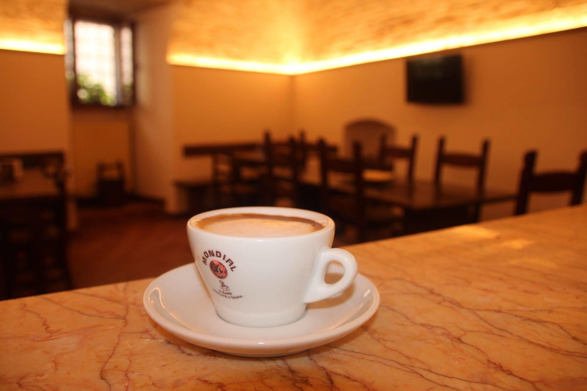 Hotel Pax Assisi Luaran gambar